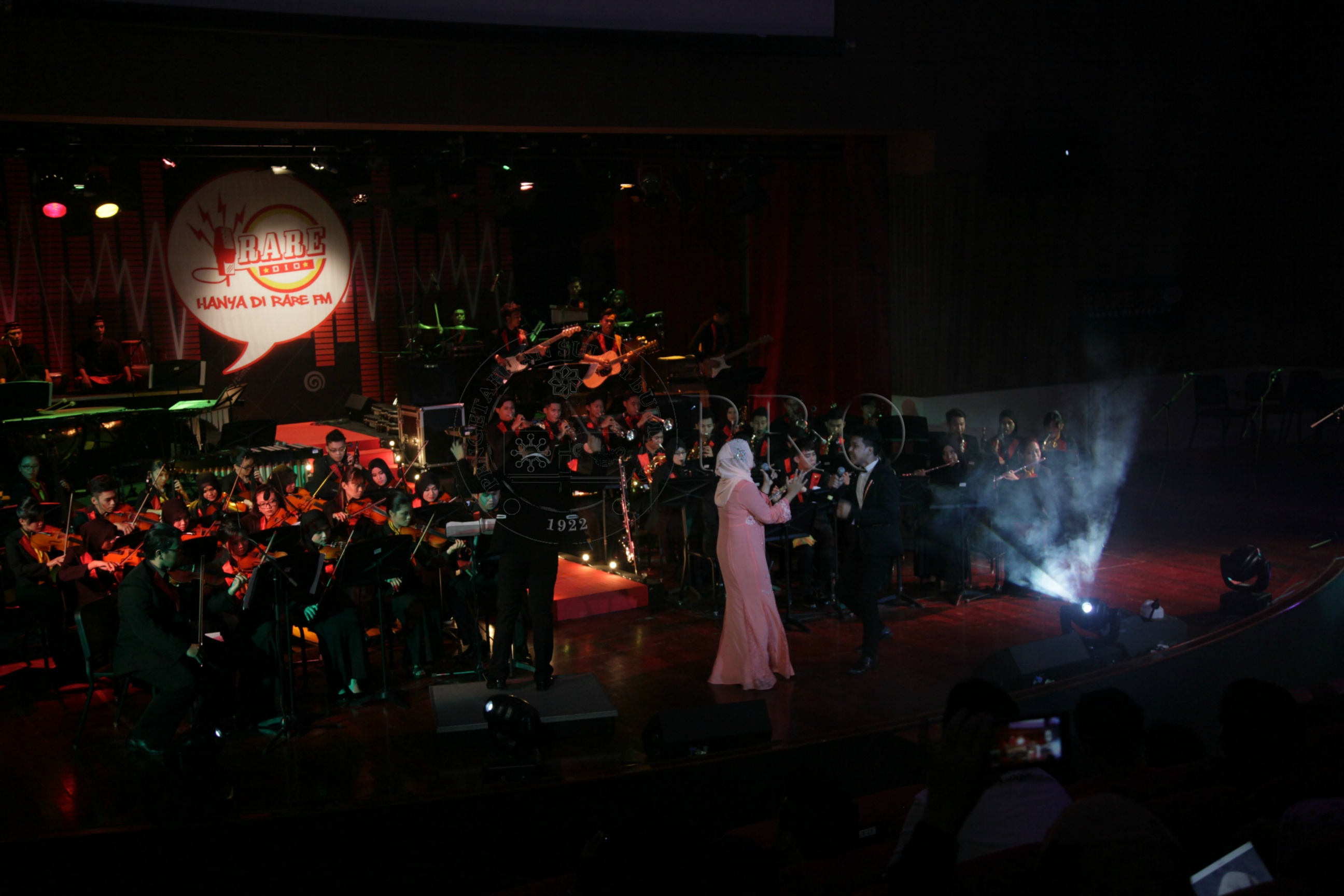 PRO 14 29 RARE IMG 0625